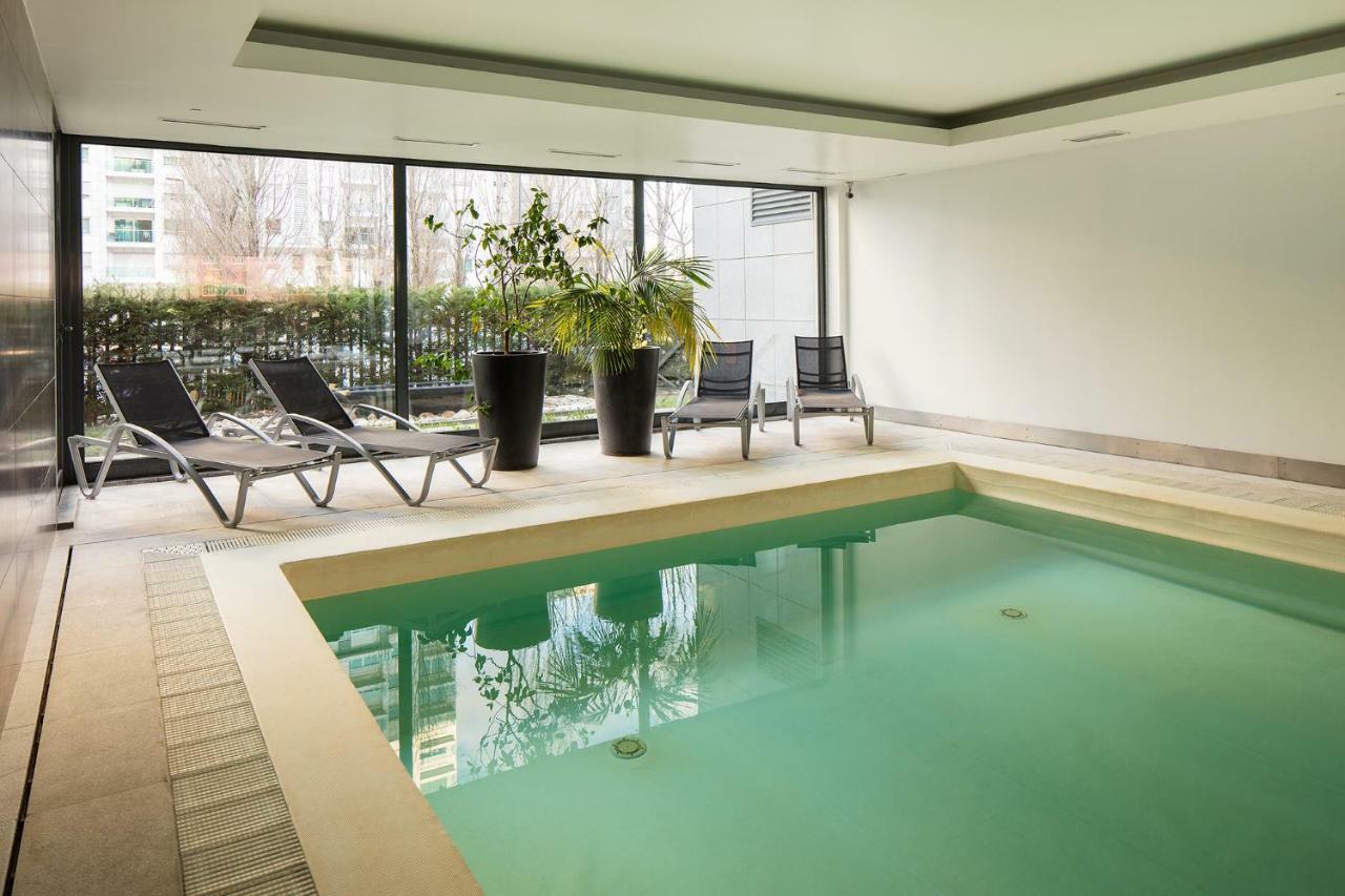 Skyscraper Riverview Lisbon With Indoor Pool Exteriör bild